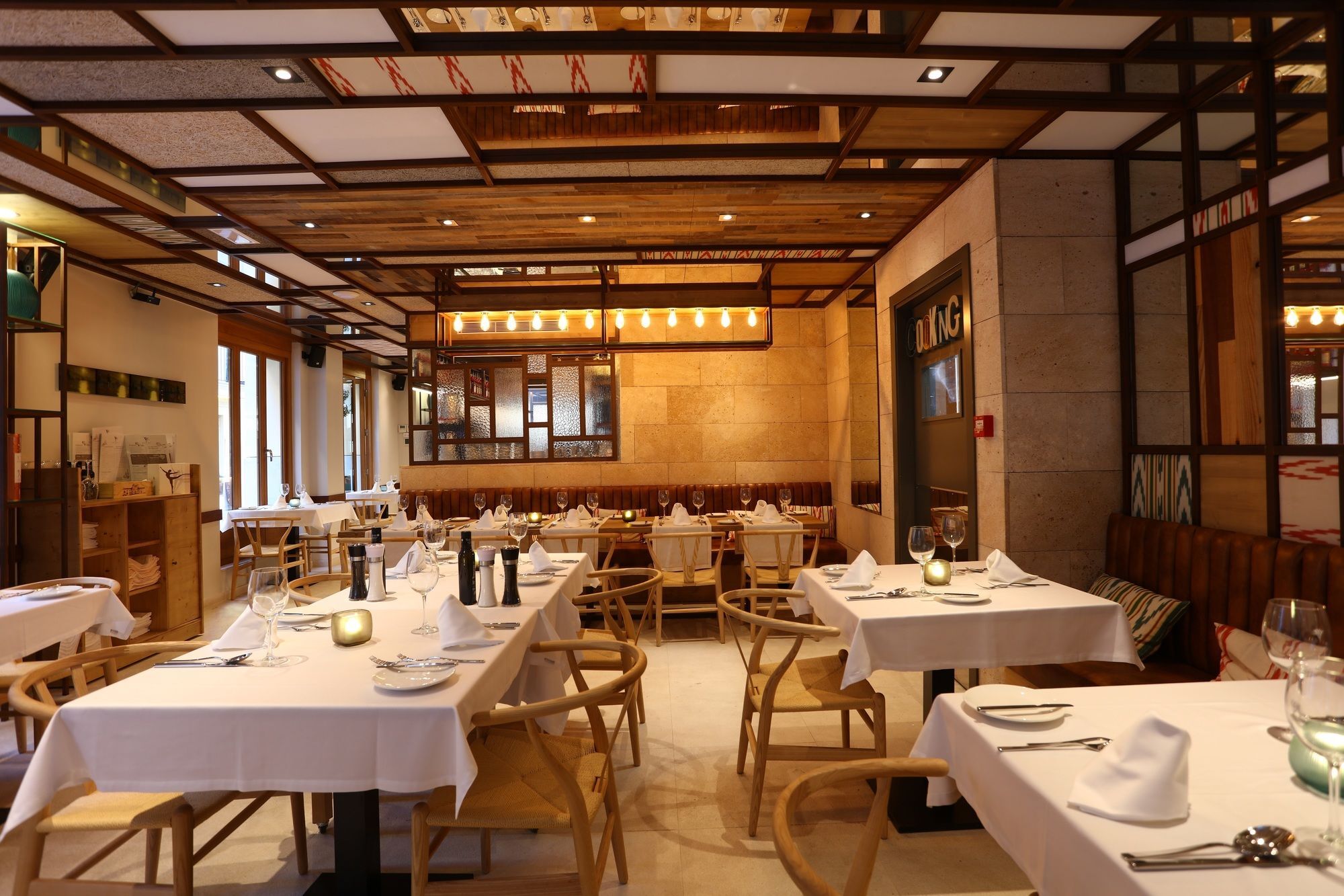 Bo Hotel Palma Εξωτερικό φωτογραφία Interior of restaurant